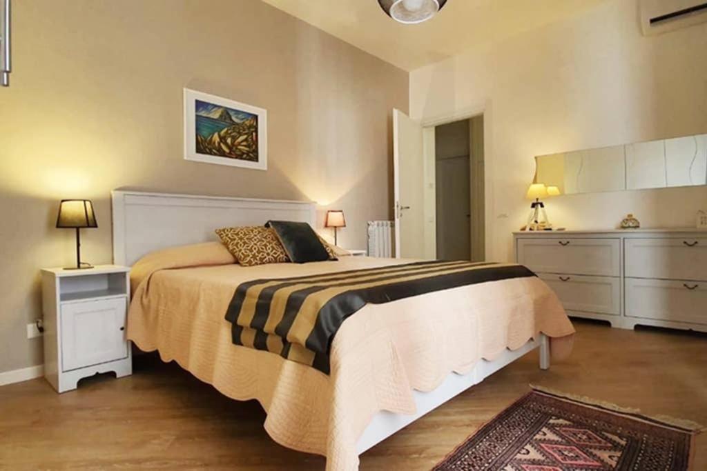 Libertyhouse Palermo Exterior foto